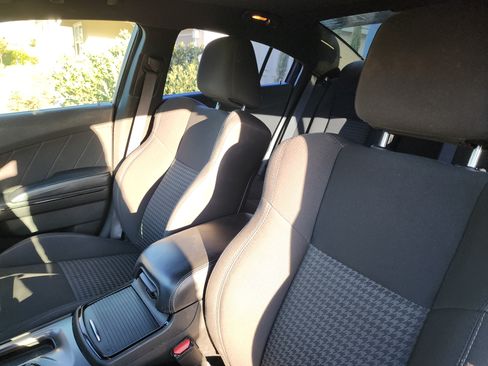 Used 2019 Dodge Charger R/T w/ Driver Confidence Group image 9