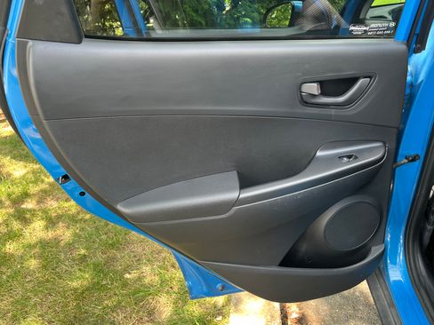 Used 2018 Hyundai Kona SEL FWD image 15