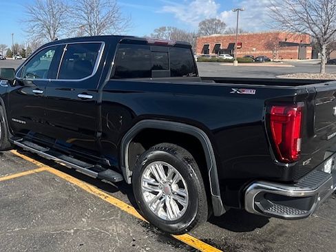 Used 2019 GMC Sierra 1500 SLT w/ SLT Premium Plus Package image 10