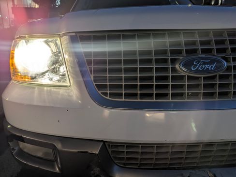 Used 2003 Ford Expedition Eddie Bauer image 27