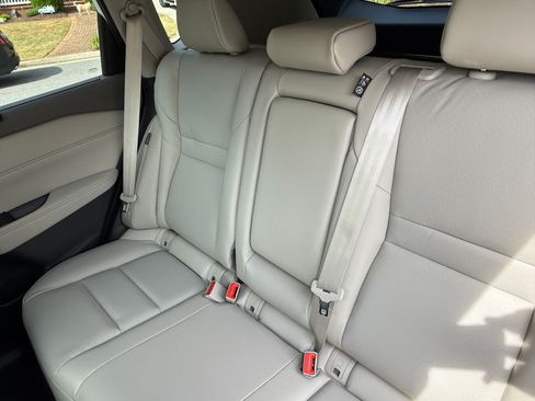 Used 2023 Nissan Rogue SV w/ SV Premium B Package image 10