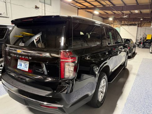 Used 2024 Chevrolet Suburban LS image 4
