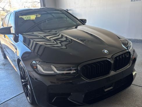 Used 2023 BMW M5 image 4