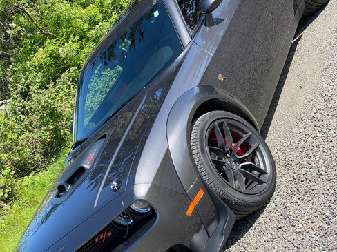 Used 2021 Dodge Challenger R/T Scat Pack RWD image 2