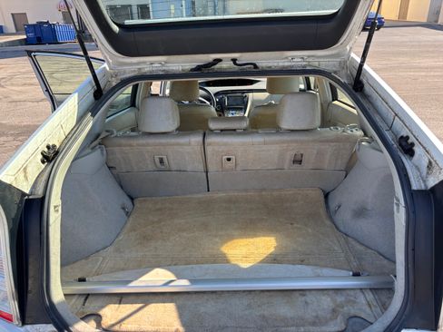 Used 2010 Toyota Prius Five image 13