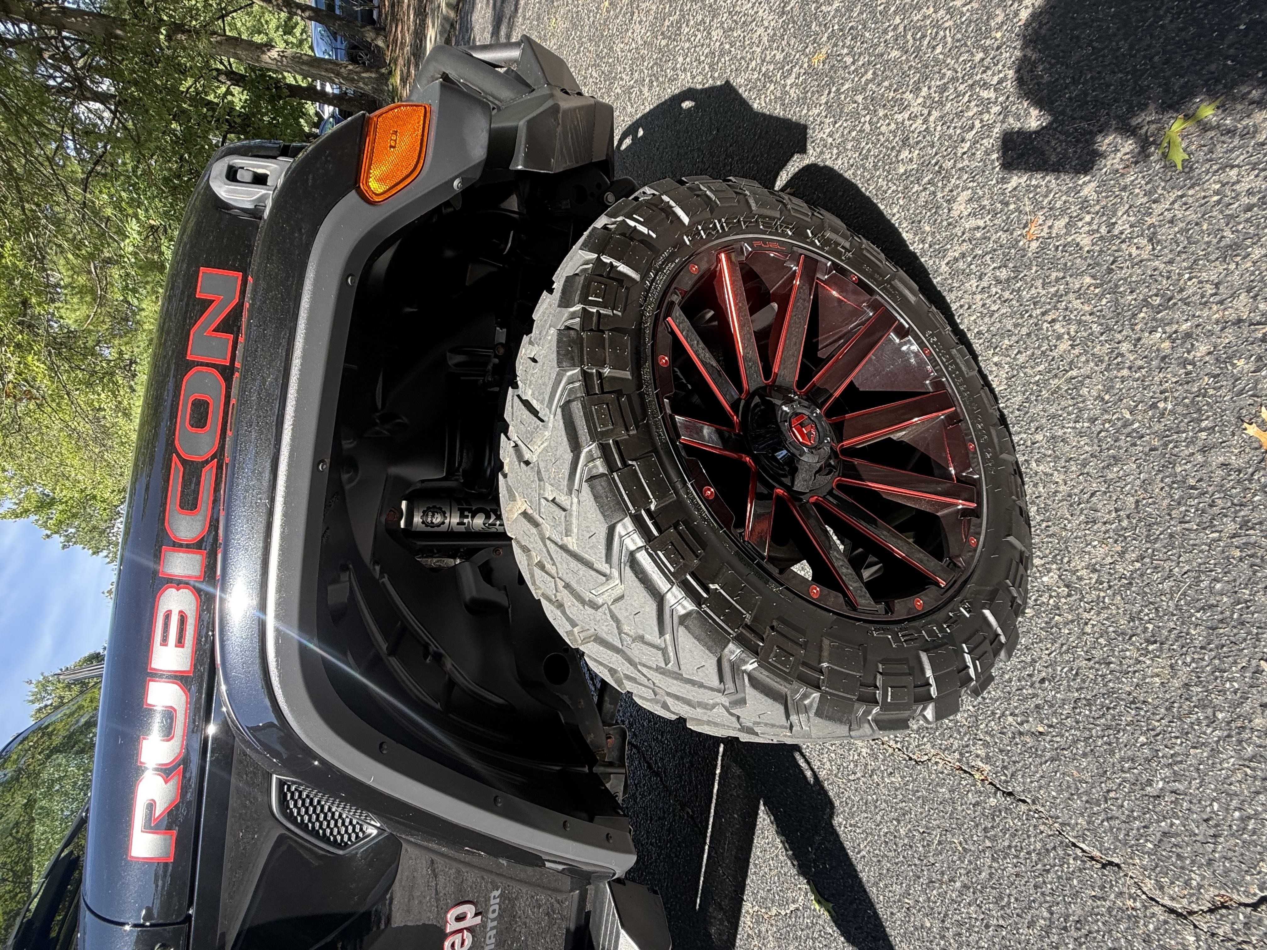 Used 2020 Jeep Gladiator Rubicon AWD/4WD image 14