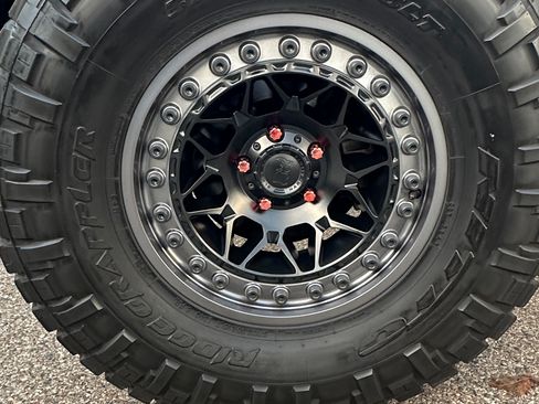 Used 2021 Jeep Gladiator Overland w/ Popular Equipment Package image 19