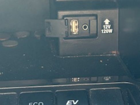 Used 2014 Toyota Camry XLE image 20