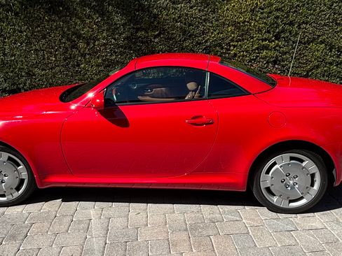 Used 2003 Lexus SC 430 Convertible image 1