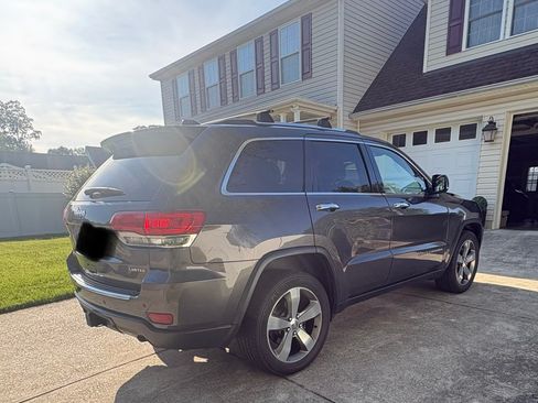 Used 2014 Jeep Grand Cherokee Limited w/ Trailer Tow Group IV AWD/4WD image 16