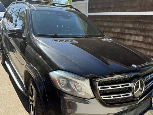 Used 2017 Mercedes-Benz GLS 550 4MATIC image 5