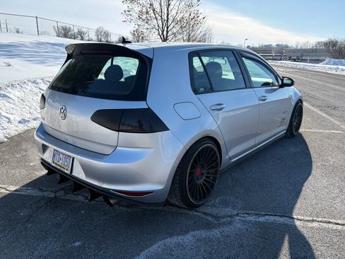 Used 2017 Volkswagen Golf Autobahn Hatchback Sedan 4D image 12