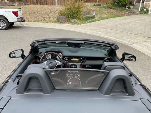 Used 2012 Mercedes-Benz SLK 350 image 5