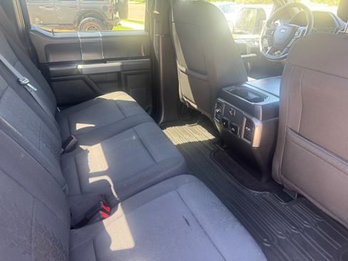 Used 2019 Ford F150 XLT w/ Equipment Group 302A Luxury AWD/4WD image 16