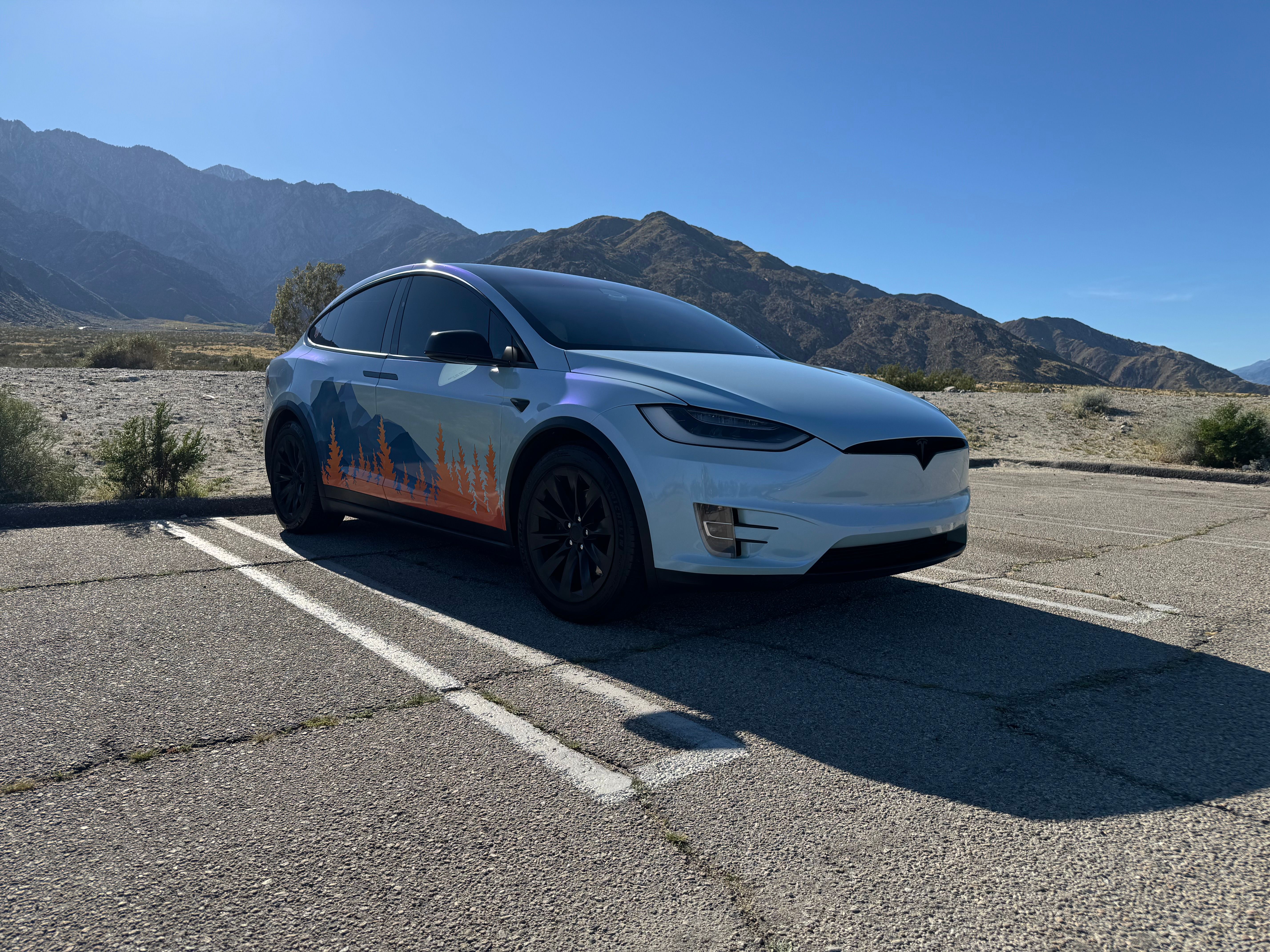 Used 2020 Tesla Model X Long Range AWD/4WD image 8