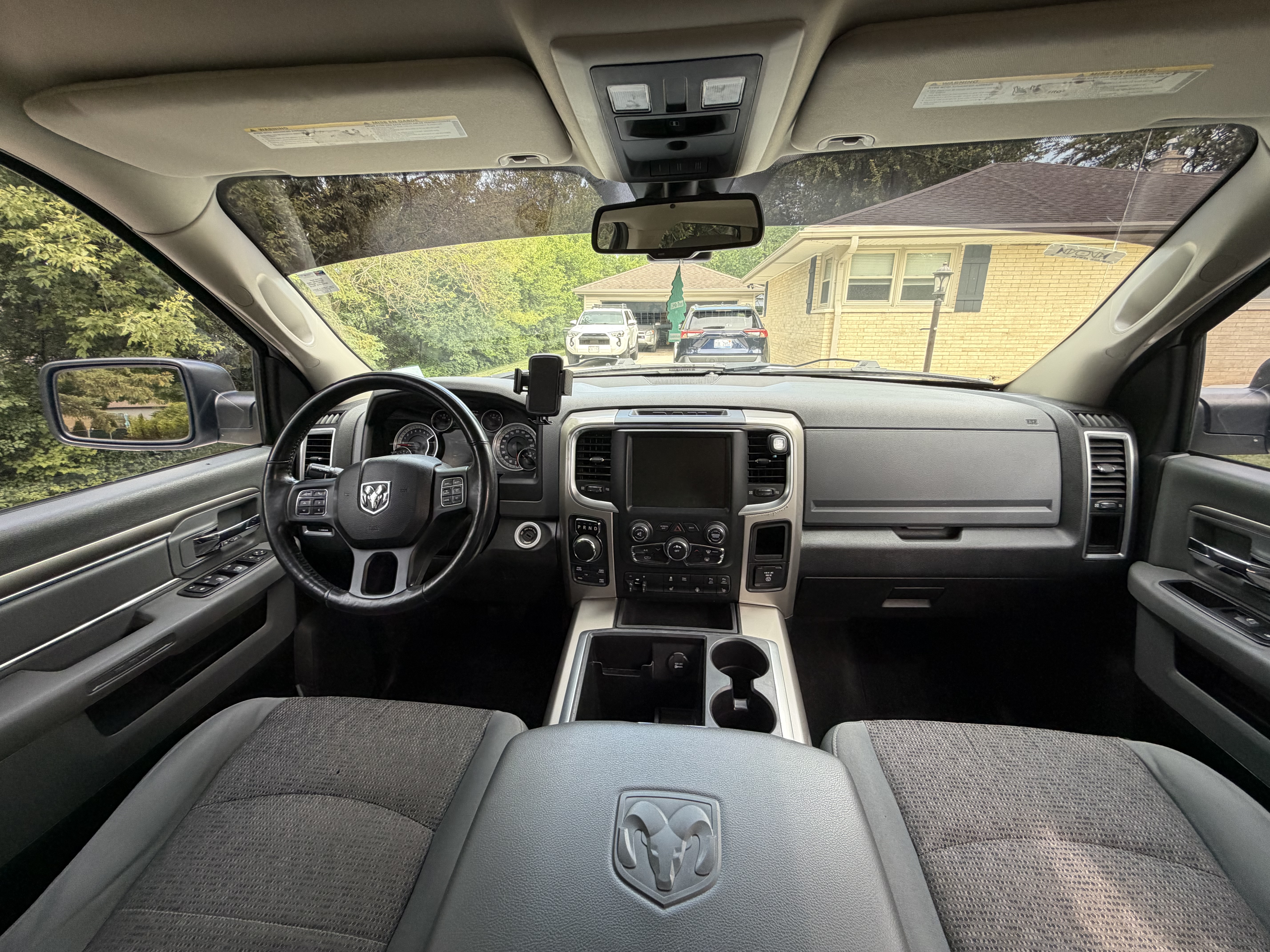 Used 2015 RAM 1500 Big Horn AWD/4WD image 11