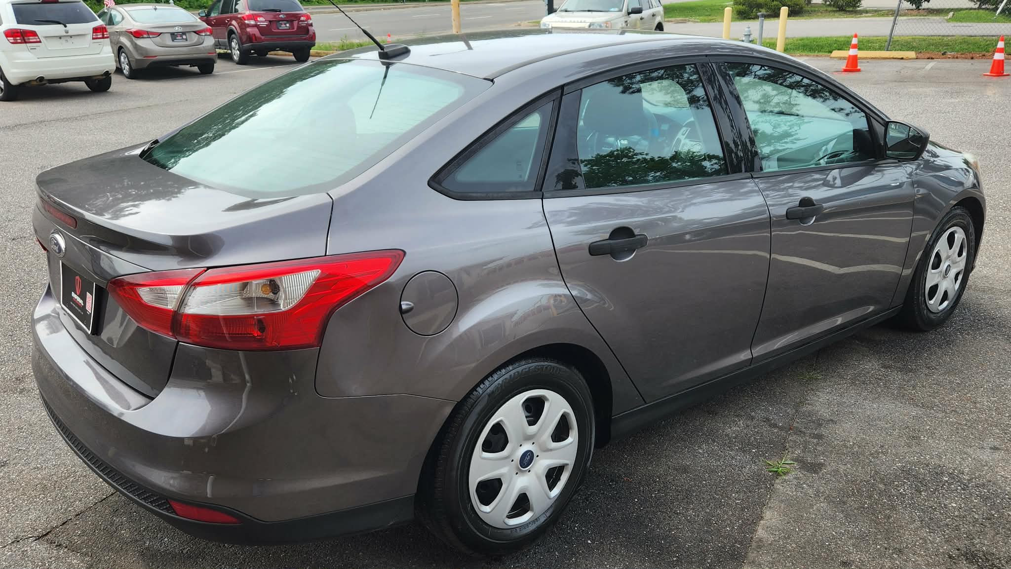 Used 2014 Ford Focus S FWD image 10