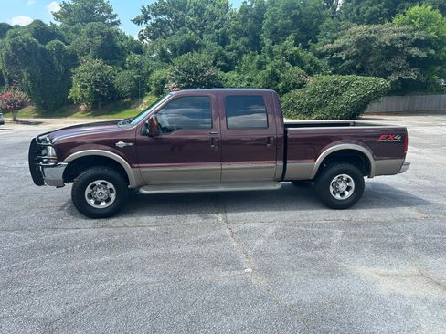 Used 2004 Ford F250 King Ranch AWD/4WD image 2