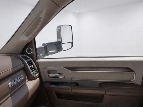 Used 2020 RAM 3500 Laramie image 7