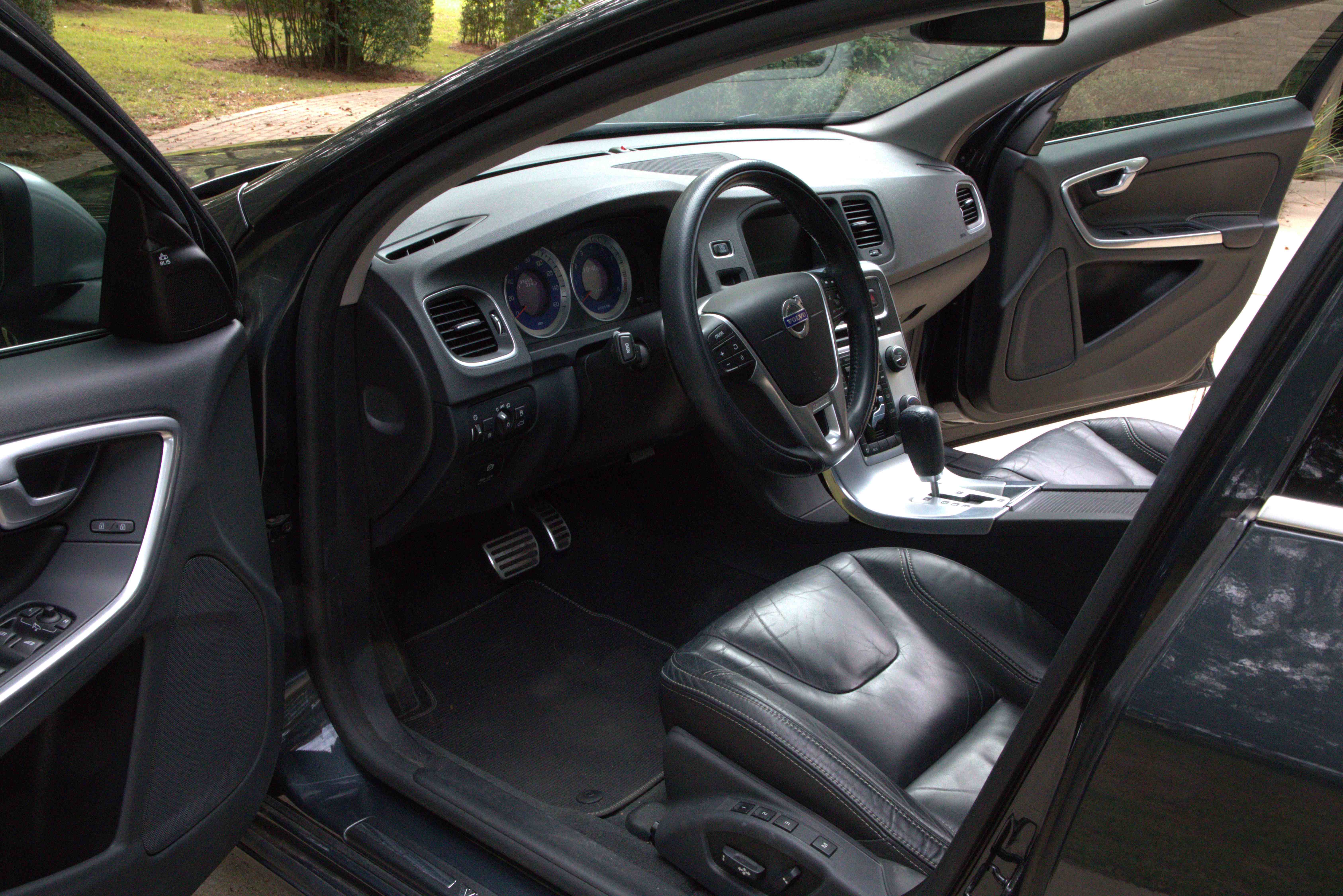 Used 2012 Volvo S60 T6 R-Design AWD/4WD image 8