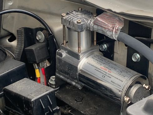 Used 2004 Ford F250 XL AWD/4WD image 9