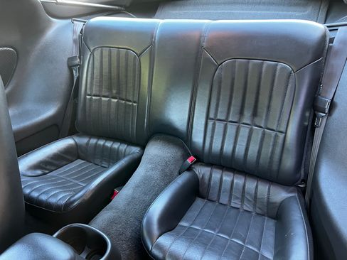Used 2002 Chevrolet Camaro Z28 w/ SS Performance/Appearance Pkg RWD image 13