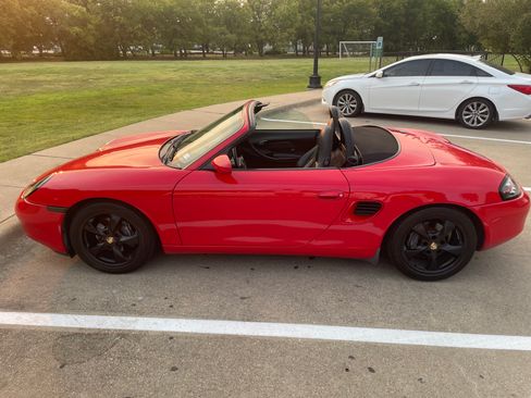 Used 2002 Porsche Boxster RWD image 15