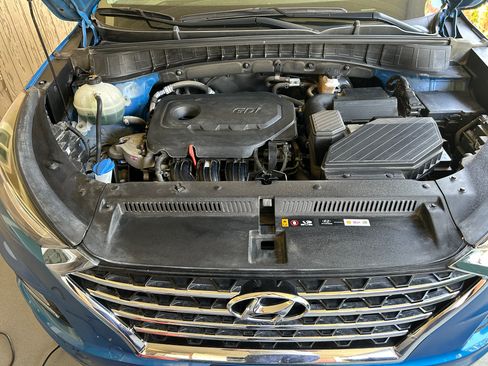 Used 2021 Hyundai Tucson Ultimate w/ Cargo Package FWD image 12