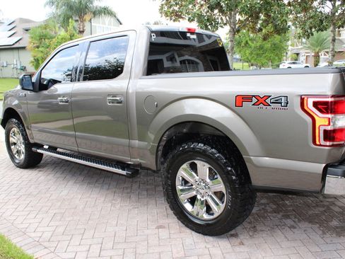 Used 2018 Ford F150 XLT w/ Equipment Group 302A Luxury AWD/4WD image 9