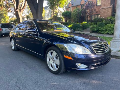 Used 2007 Mercedes-Benz S 550 image 4