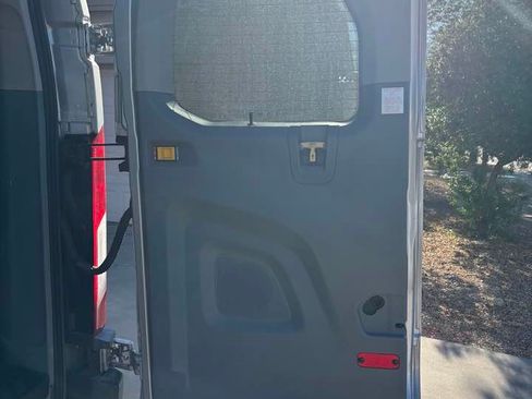 Used 2016 Ford Transit 350 XLT image 16