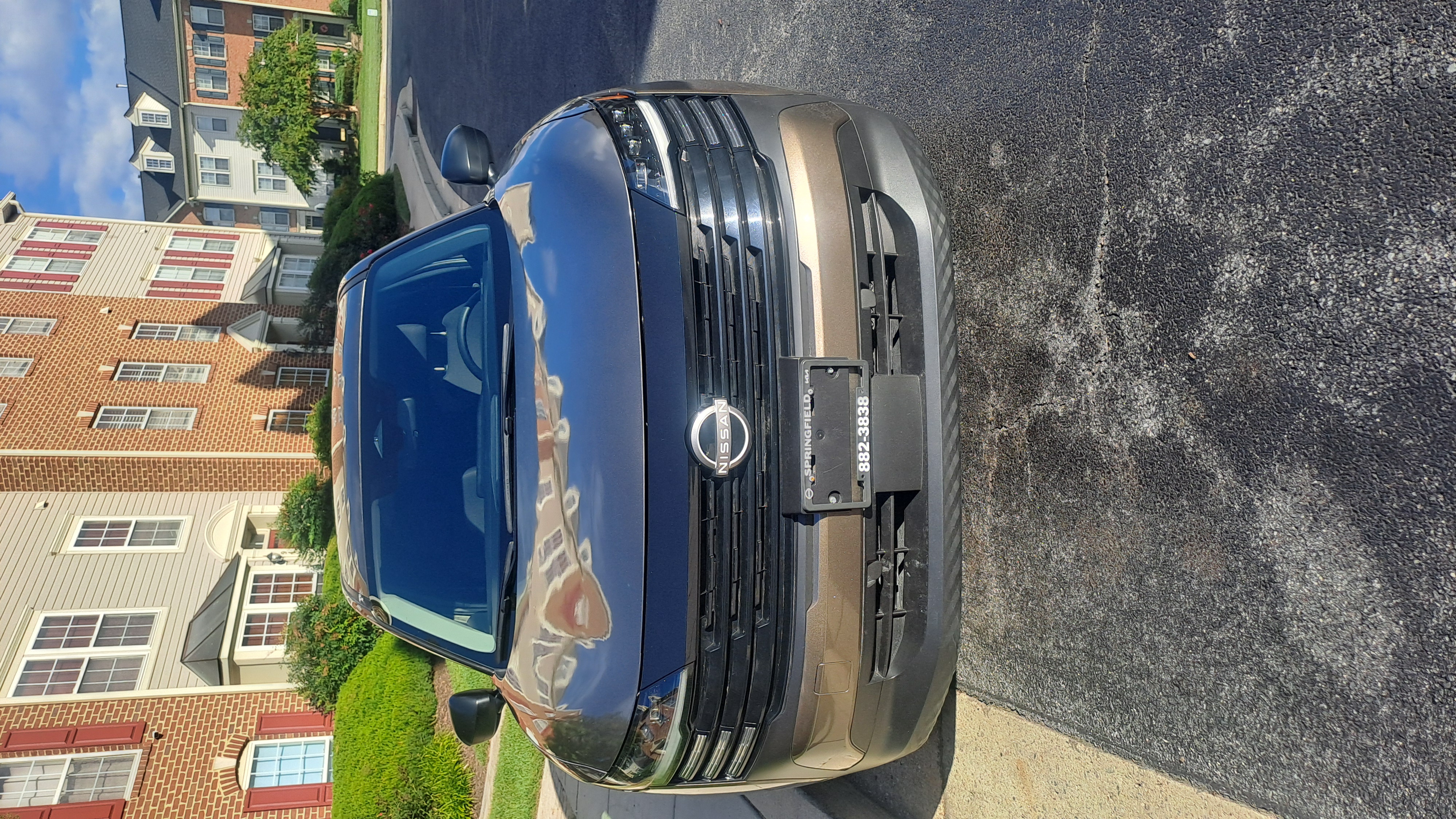 Used 2025 Nissan Kicks S w/ Charging Package FWD image 2