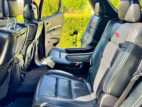 Used 2016 Dodge Durango R/T w/ Technology Group AWD/4WD image 13
