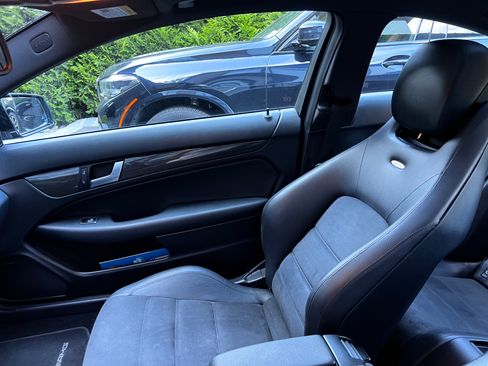 Used 2012 Mercedes-Benz C 63 AMG Coupe image 20