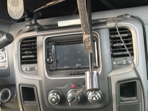 Used 2013 RAM 2500 Tradesman w/ Chrome Appearance Group AWD/4WD image 22