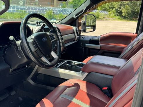 Used 2018 Ford F350 Platinum AWD/4WD image 22