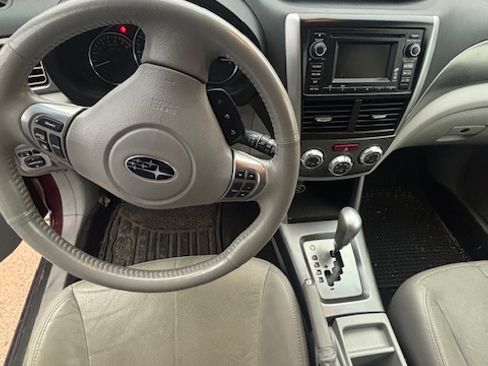 Used 2013 Subaru Forester 2.5X Limited image 6