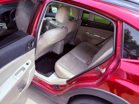 Used 2014 Subaru Crosstrek 2.0i Limited w/ Popular Package #2 image 11