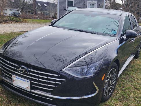 Used 2020 Hyundai Sonata SEL image 1
