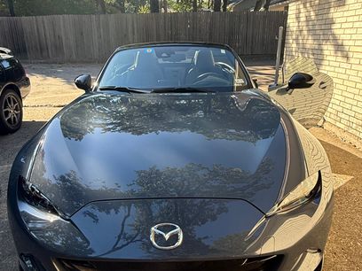 Used 2020 MAZDA MX-5 Miata Club