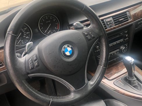 Used 2009 BMW 328i xDrive Coupe AWD/4WD image 8