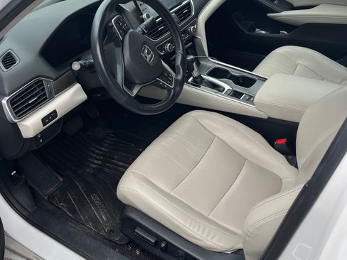 Used 2018 Honda Accord EX-L image 9