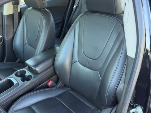 Used 2014 Chevrolet Volt Premium w/ Premium Trim Package image 10