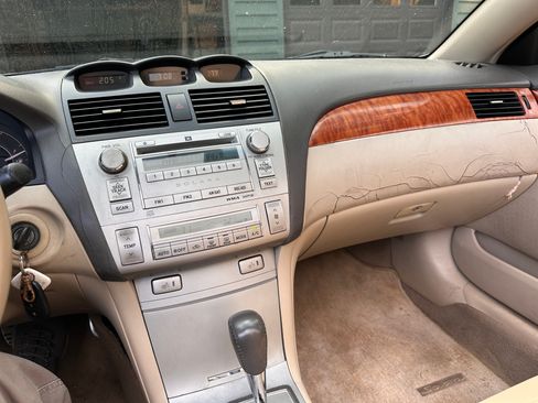 Used 2007 Toyota Solara SLE FWD image 9