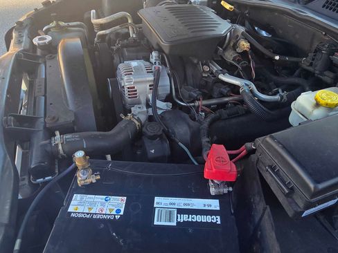 Used 2006 Dodge Dakota SLT image 9