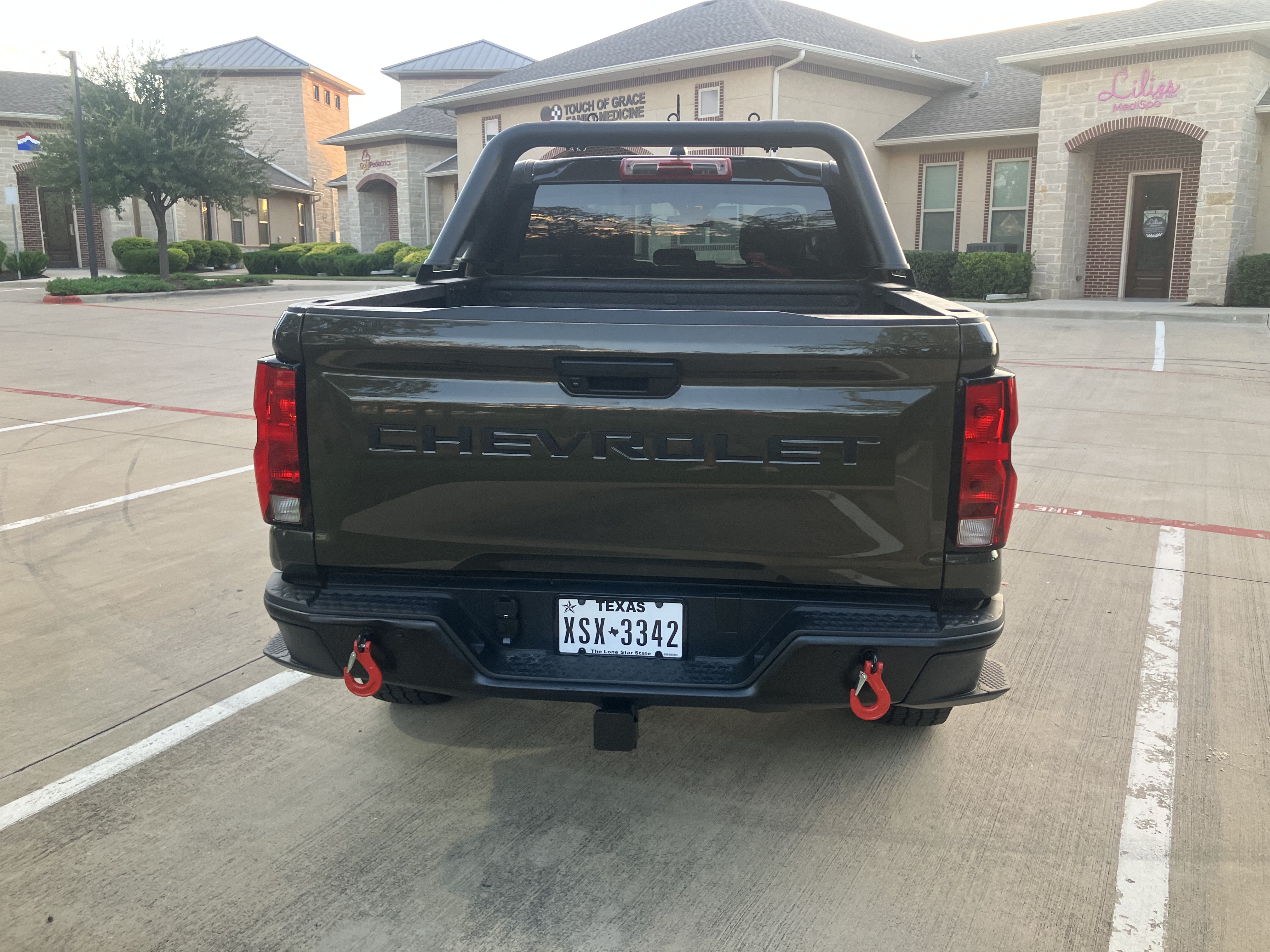 Used 2023 Chevrolet Colorado W/T RWD image 5