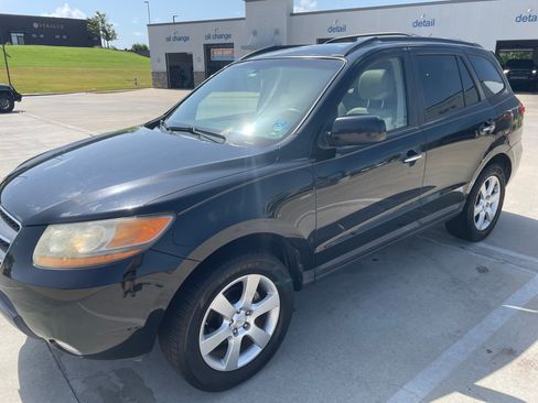 Used 2009 Hyundai Santa Fe Limited FWD image 1