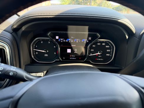 Used 2023 GMC Sierra 2500 AT4 w/ AT4 Preferred Package AWD/4WD image 15