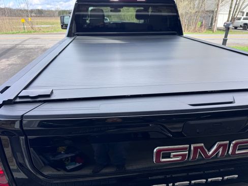 Used 2020 GMC Sierra 2500 4x4 Crew Cab w/ Convenience Package image 17