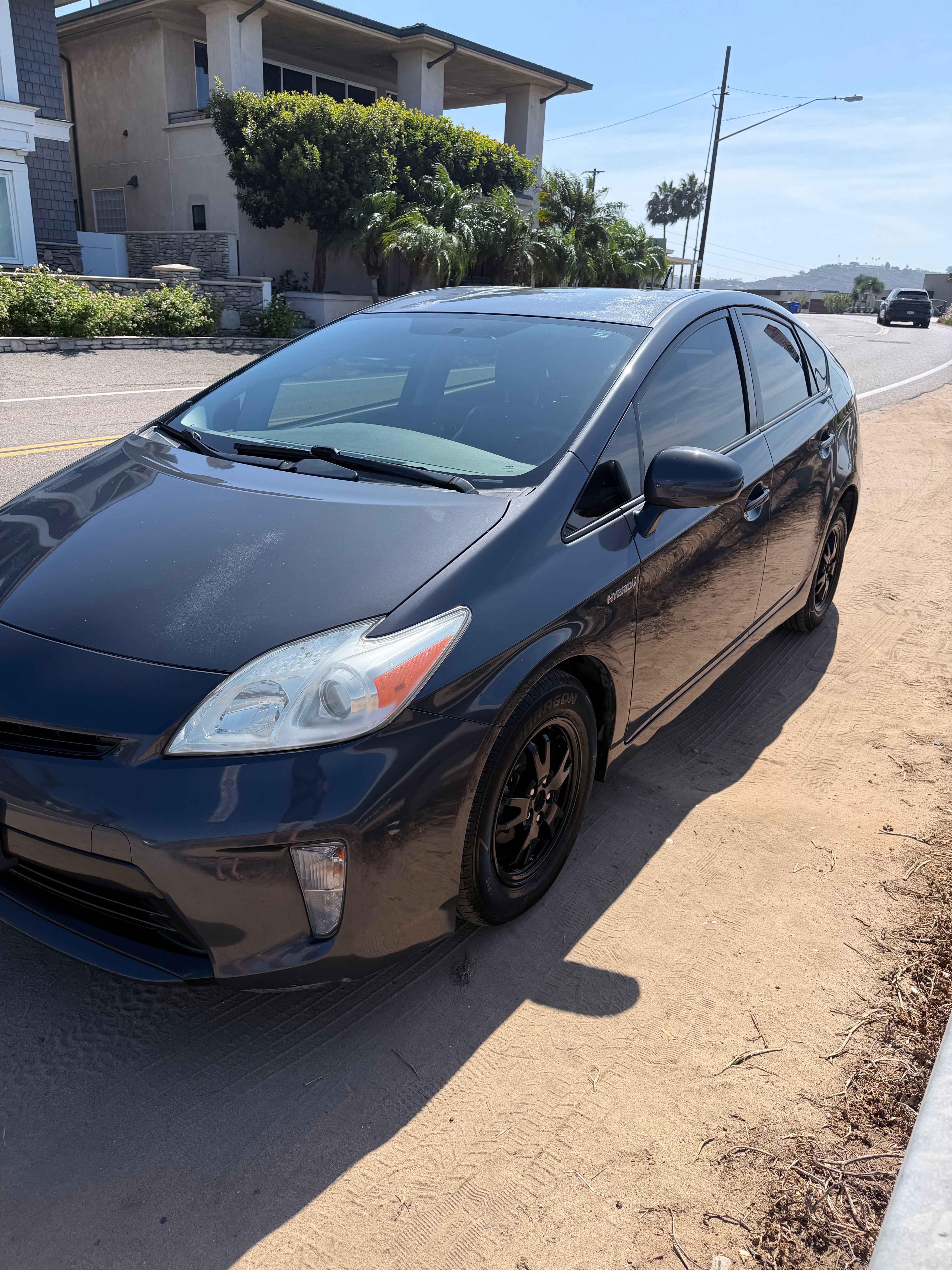 Used 2013 Toyota Prius Two FWD image 2